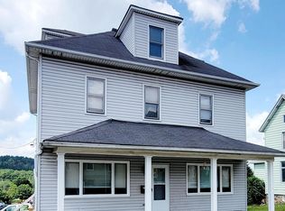 814 Graham Ave, Windber, PA 15963