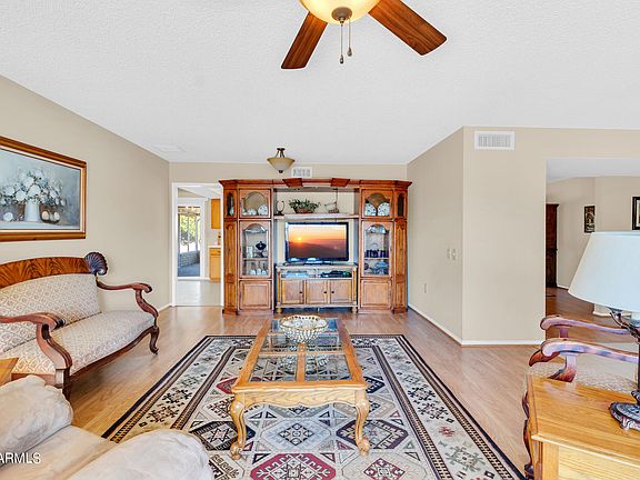 3rd image of 12902 W Flagstone Dr