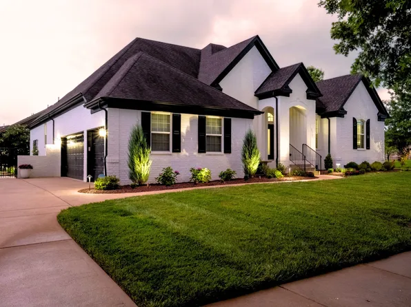 1708 Fairhaven Ln, Murfreesboro, TN 37128