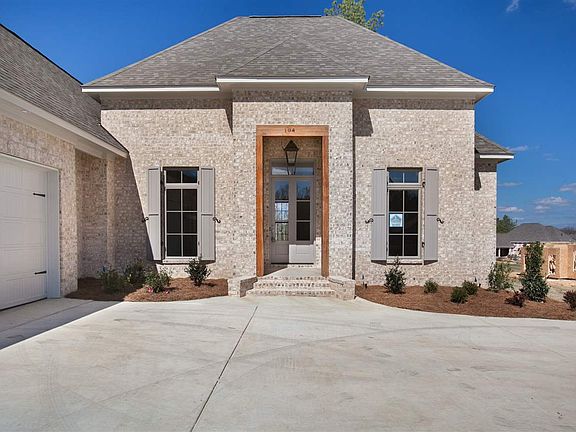 2nd image of 104 Camden Lake Dr