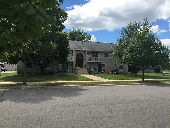 3rd image of 2568 Stearns Way