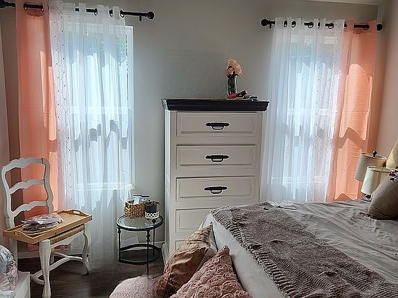 Sunny Master bedroom 