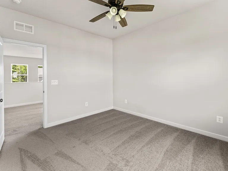 9031 Hereford Ct — Photo 24