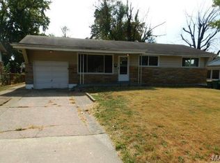 2246 Berwyn Dr, Saint Louis, MO 63136