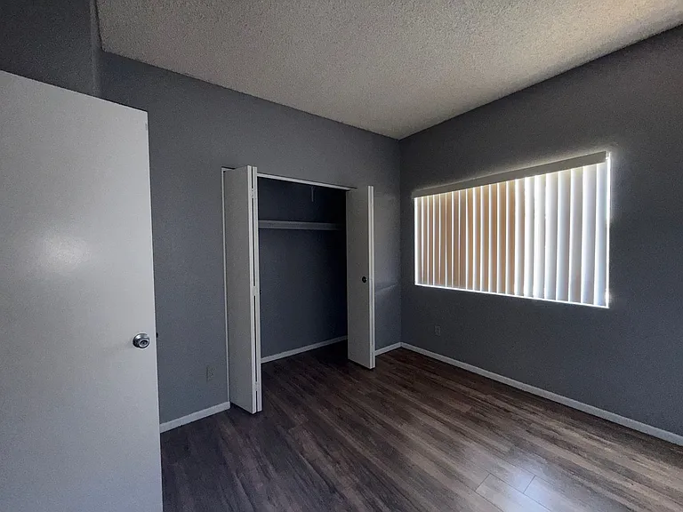 2839 E Le Marche Ave #15 — Photo 9