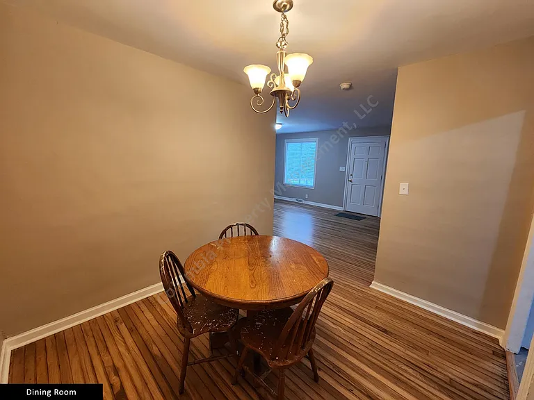 3430 Earlewood Dr — Photo 9
