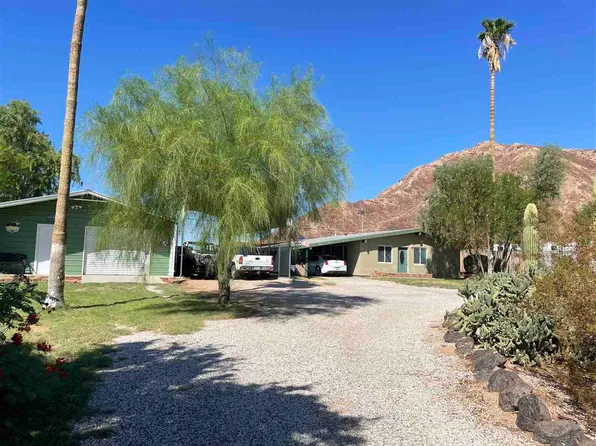 36140 E Antelope Dr, Wellton, AZ 85356