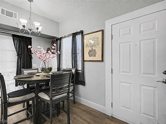 4th image of 3400 Cabana Dr Unit 1083