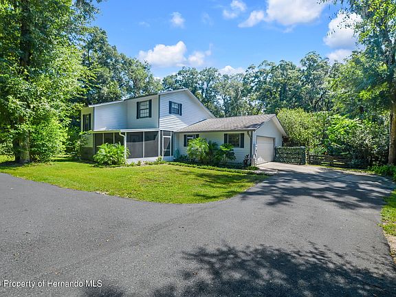 2nd image of 4671 SE 30th Ct