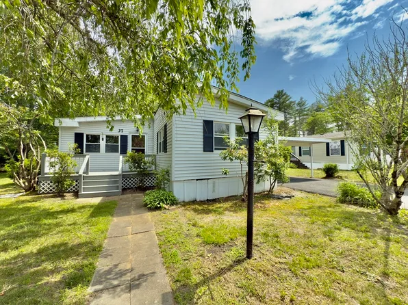 37 Washington Park, Carver, MA 02330
