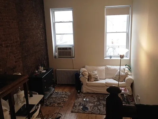 Rented by Luxor Homes & Investment Realty | media 27