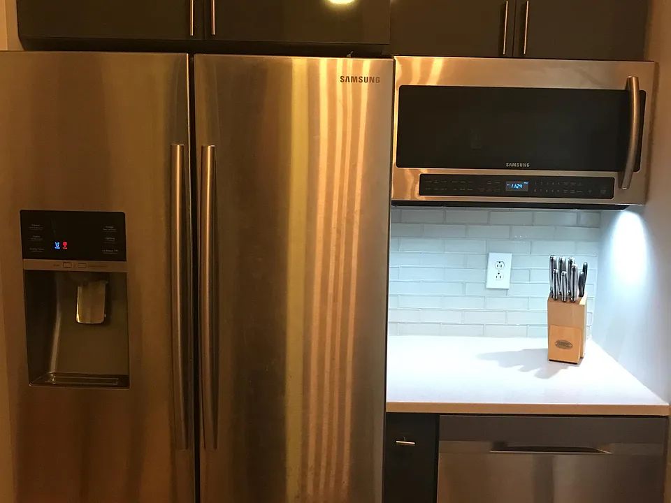 French door refrigerator,
