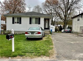 88 Brentwood Ave, Waterbury, CT 06705