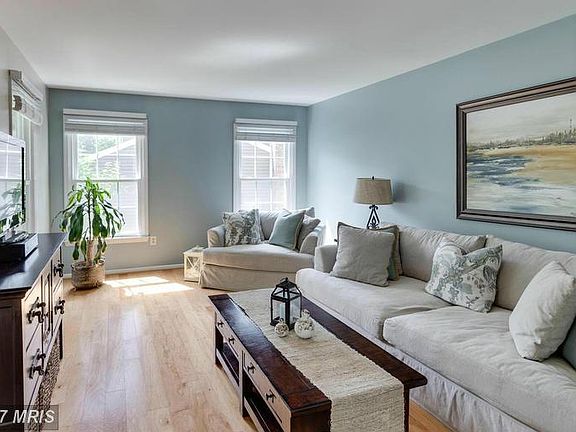4th image of 5614 Meridian Hill Pl