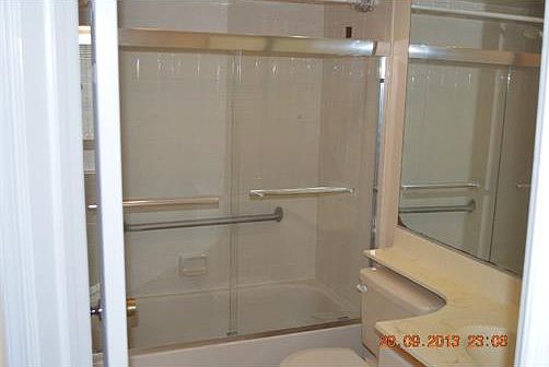 4th image of 298 Cozzens Ct