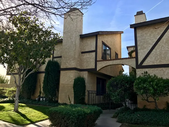 1304 W Avenue J4, Lancaster, CA 93534