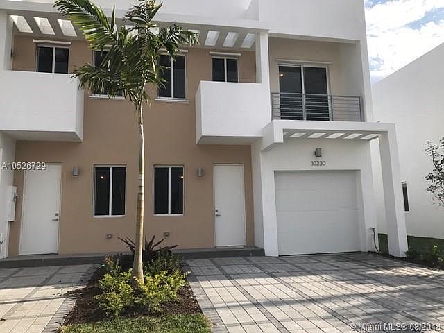 1st image of 10220 NW 72nd St