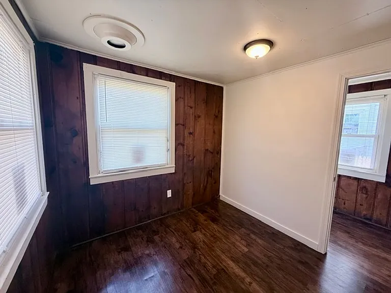 46 York St — Photo 3