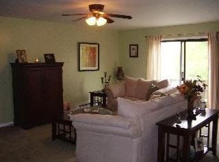 32D Scarborough Ln, Wappingers Falls, NY 12590