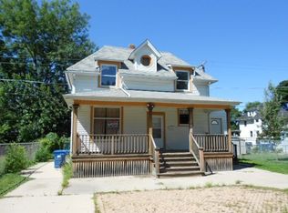 306 N 3rd Ave, Maywood, IL 60153