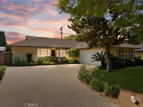 15906 Tuba St, North Hills, CA 91343