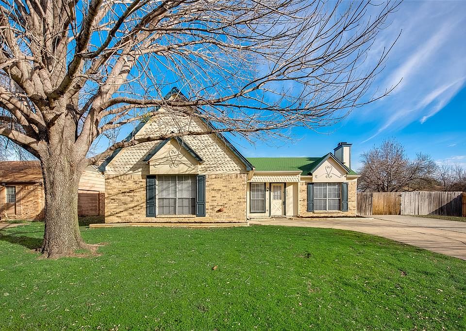 1st image of 3929 Dogwood Ln