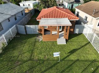 1883 NW 68th St, Miami, FL 33147