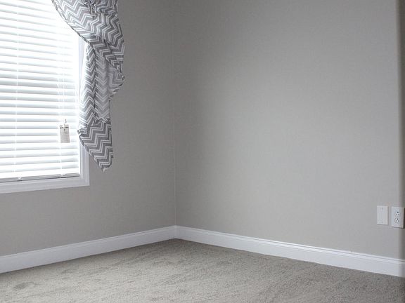 5th image of 6029 Edgemont Way