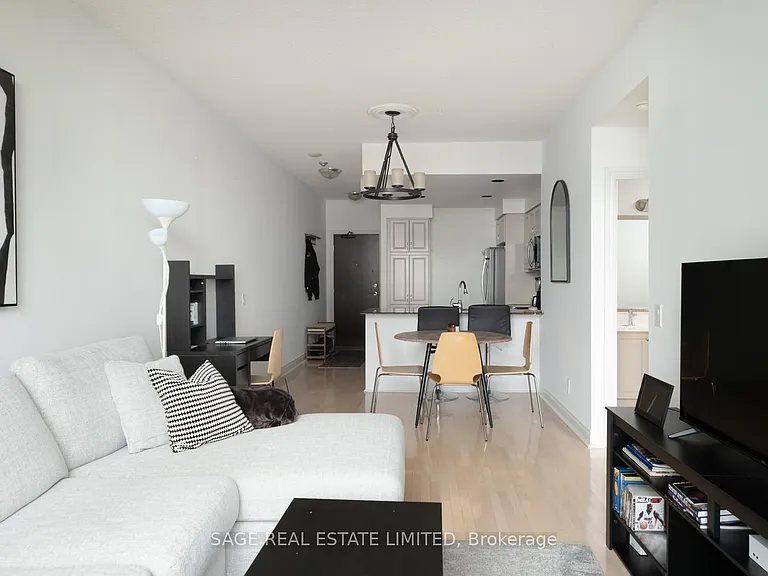 1101 Leslie St #1507 — Photo 5