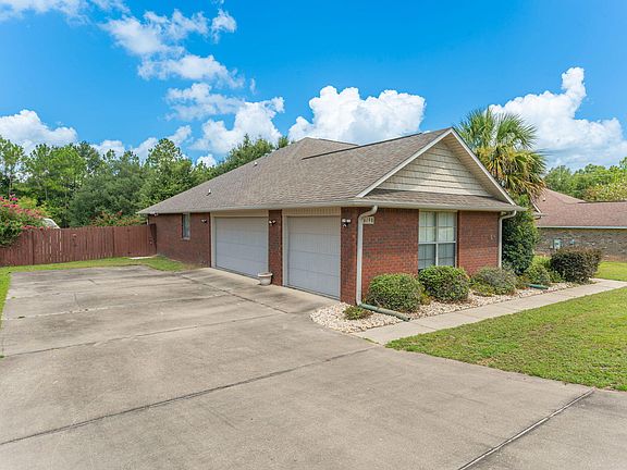 3rd image of 6198 Hummingbird Ln