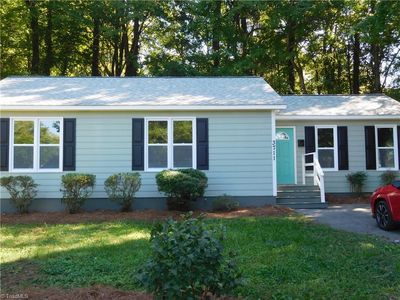 3711 Country Club Rd, Winston Salem, NC, 27104