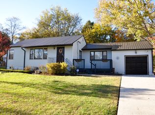 1409 Charles Dr, Knoxville, TN 37918