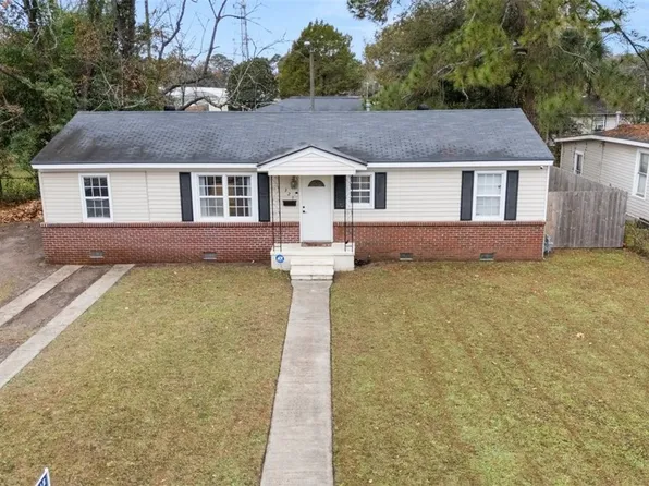 325 Manor Drive, Savannah, GA 31404