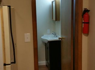 635 Lake Shore Dr APT 3, Hewitt, NJ 07421