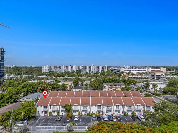 2050 NE 140th St APT 1, North Miami Beach, FL 33181