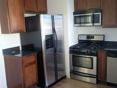 1st image of 3240 W Leland Ave #3