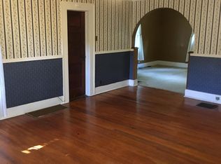 2612 Cook Rd, Saint Joseph, MO 64505