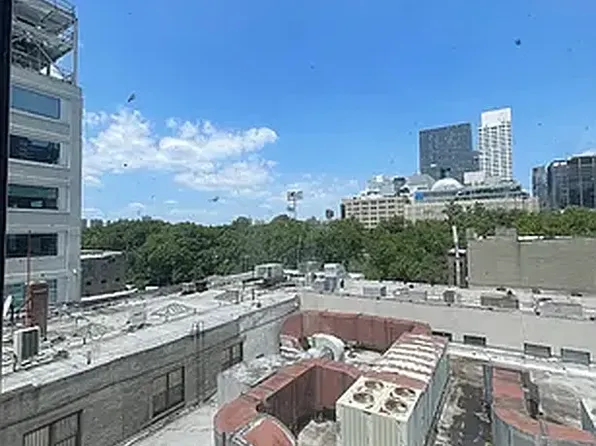 725 11th Avenue image 13 of 13