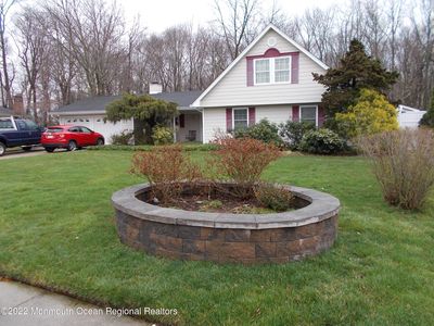 33 Cressida Dr, Old Bridge, NJ, 08857