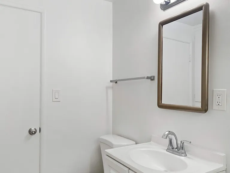 620 E Imperial Ave #2 — Photo 16