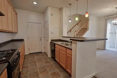 752 W Paseo Celestial — Photo 7