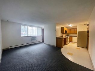 840 18th Ave SE #3, Minneapolis, MN 55414