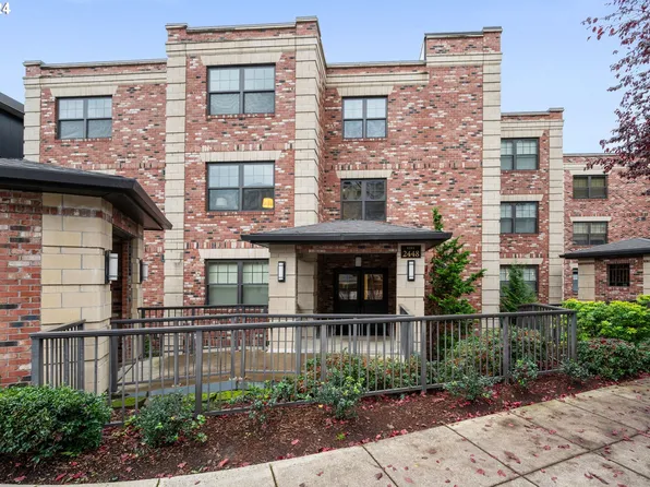 2448 NW Westover Rd Unit 202, Portland, OR 97210