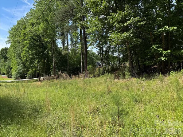 426 Morrison Farm Rd, Troutman, NC 28166