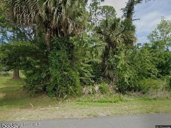 1661 Chamorro St SE, Palm Bay, FL 32909