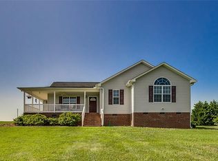 705 Wright Ctry Rd, Ramseur, NC 27316