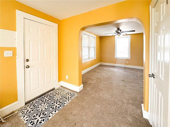 5th image of 460 England Ave