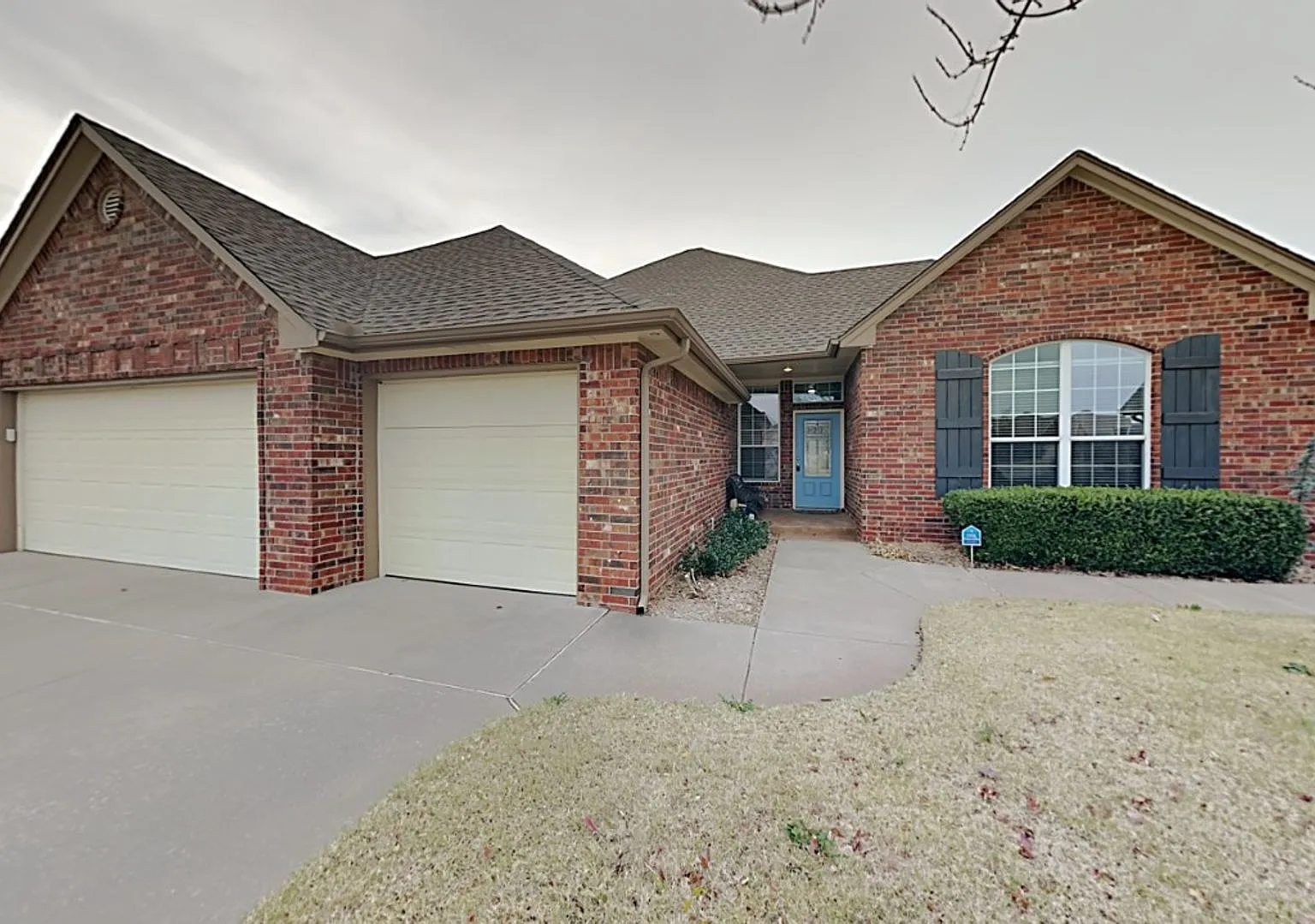 Spacious 3 Bedroom 2 Bathroom Home in Piedmont Schools — Photo 1