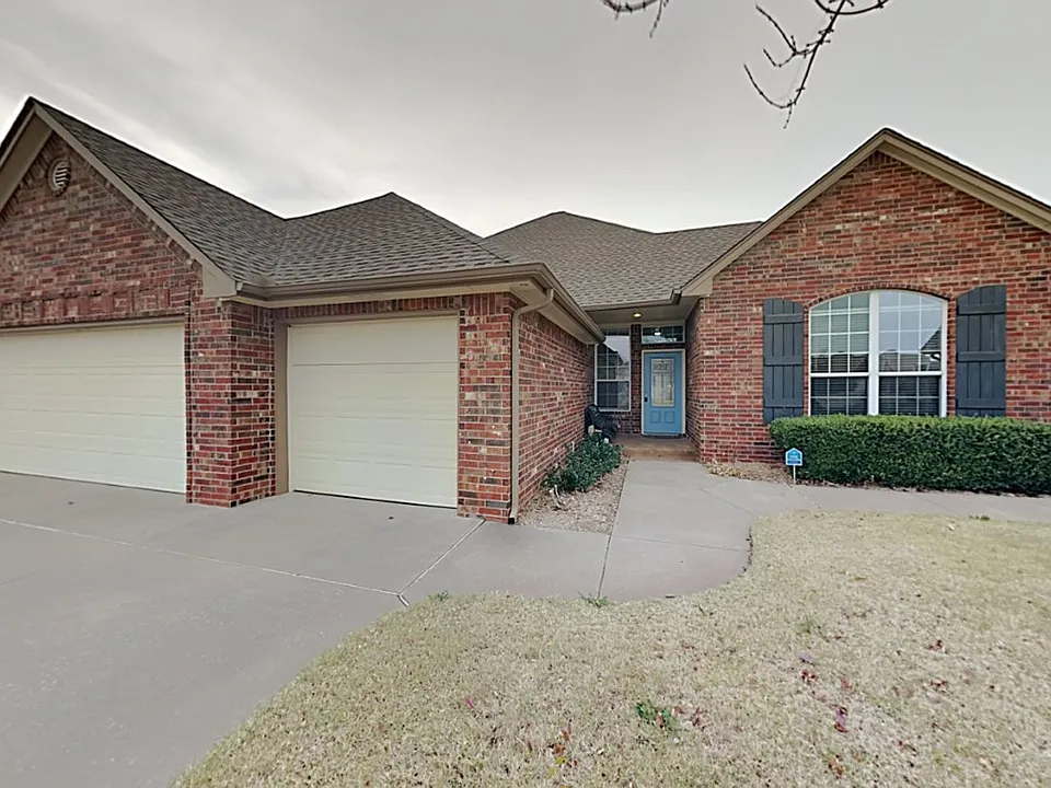 11733 Cherry Point Ln