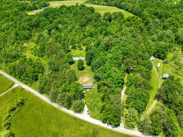 1210 Tar Kiln Rd, Brodhead, KY 40409